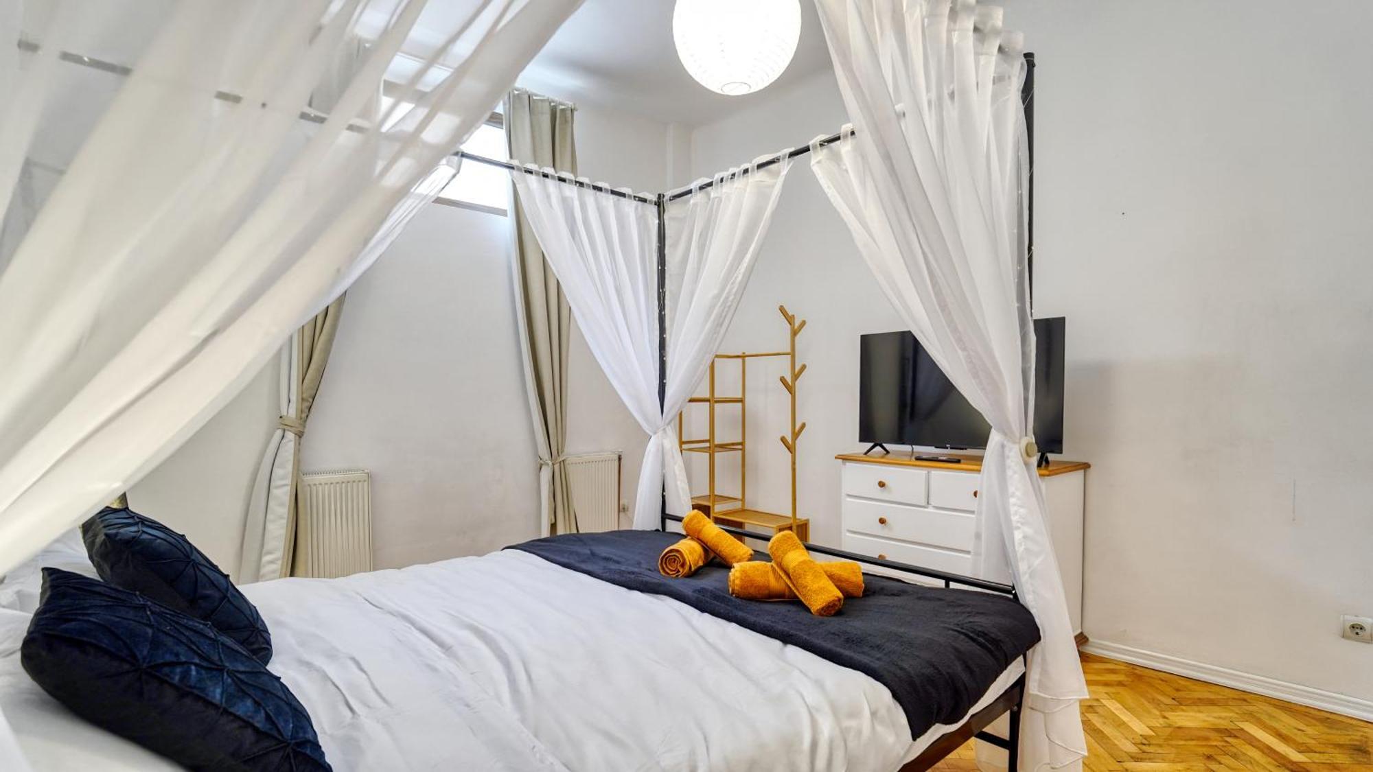Intimo Oldtown Romantic Apartment Braşov Exterior foto